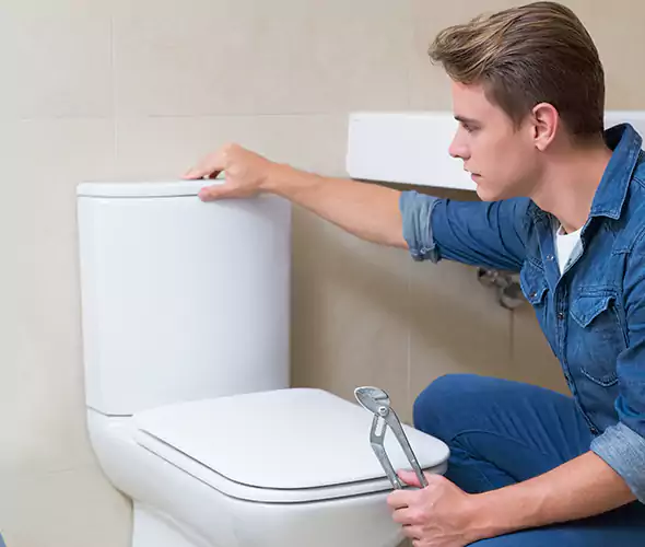Expert Plumber for Toilet Replacement in Simi Valley, CA: Schedule Affordable Toilet Replacement Services with Us